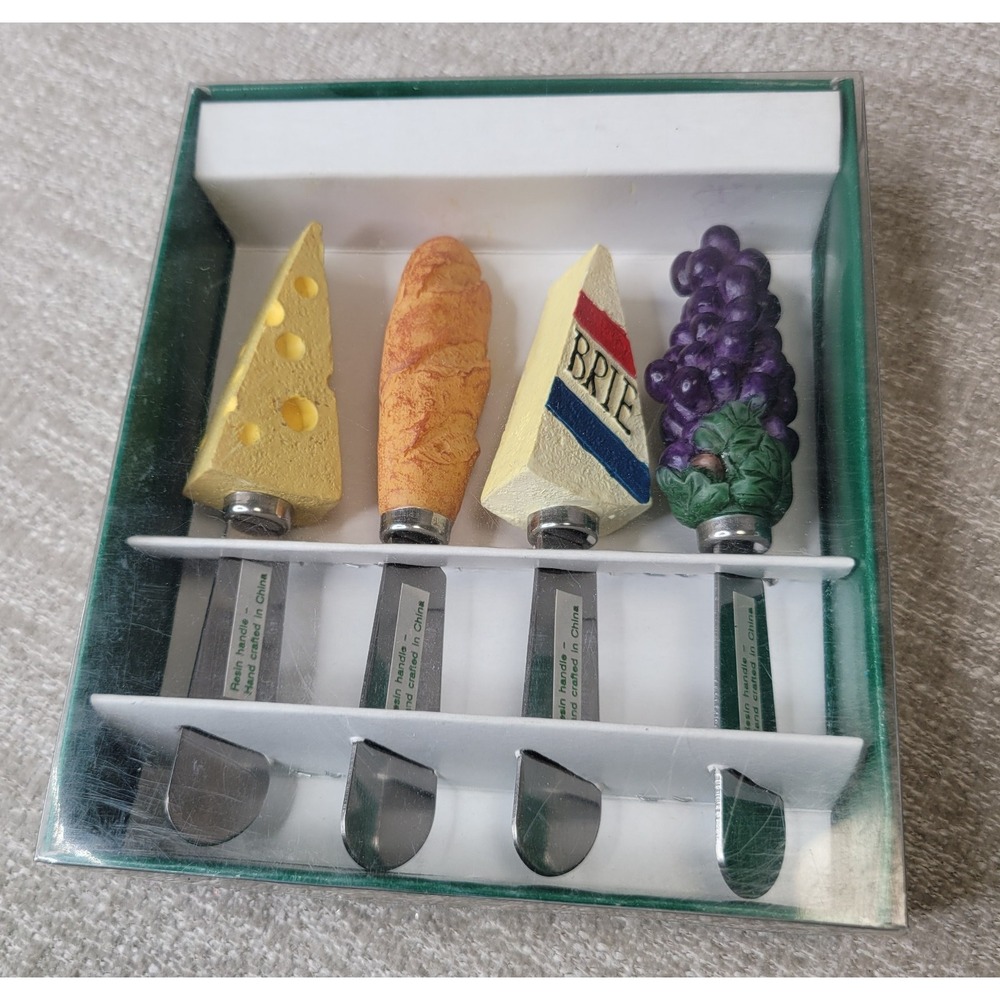 Pottery Barn Turtle Cheese Board Wood Charcuterie w Spreaders & Flags RARE! - Picture 3 of 16